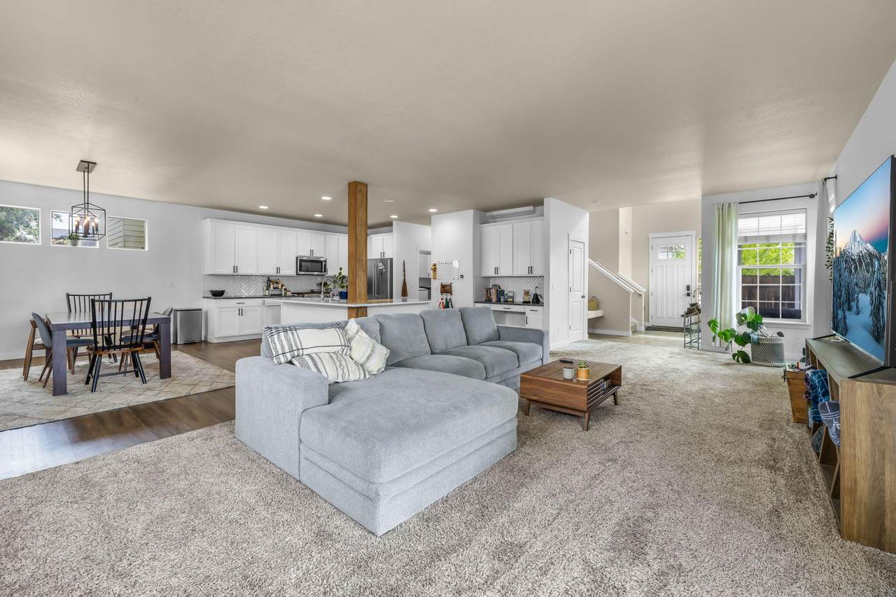 20560 Boyd Court - Photo 1