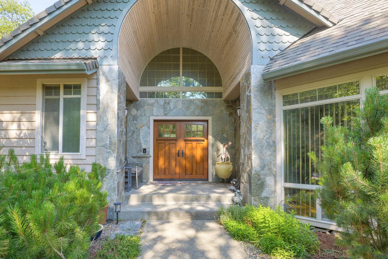 5668 Upper River Road - Photo 1