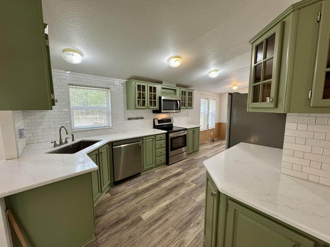 52817 Rainbow Drive - Photo 1