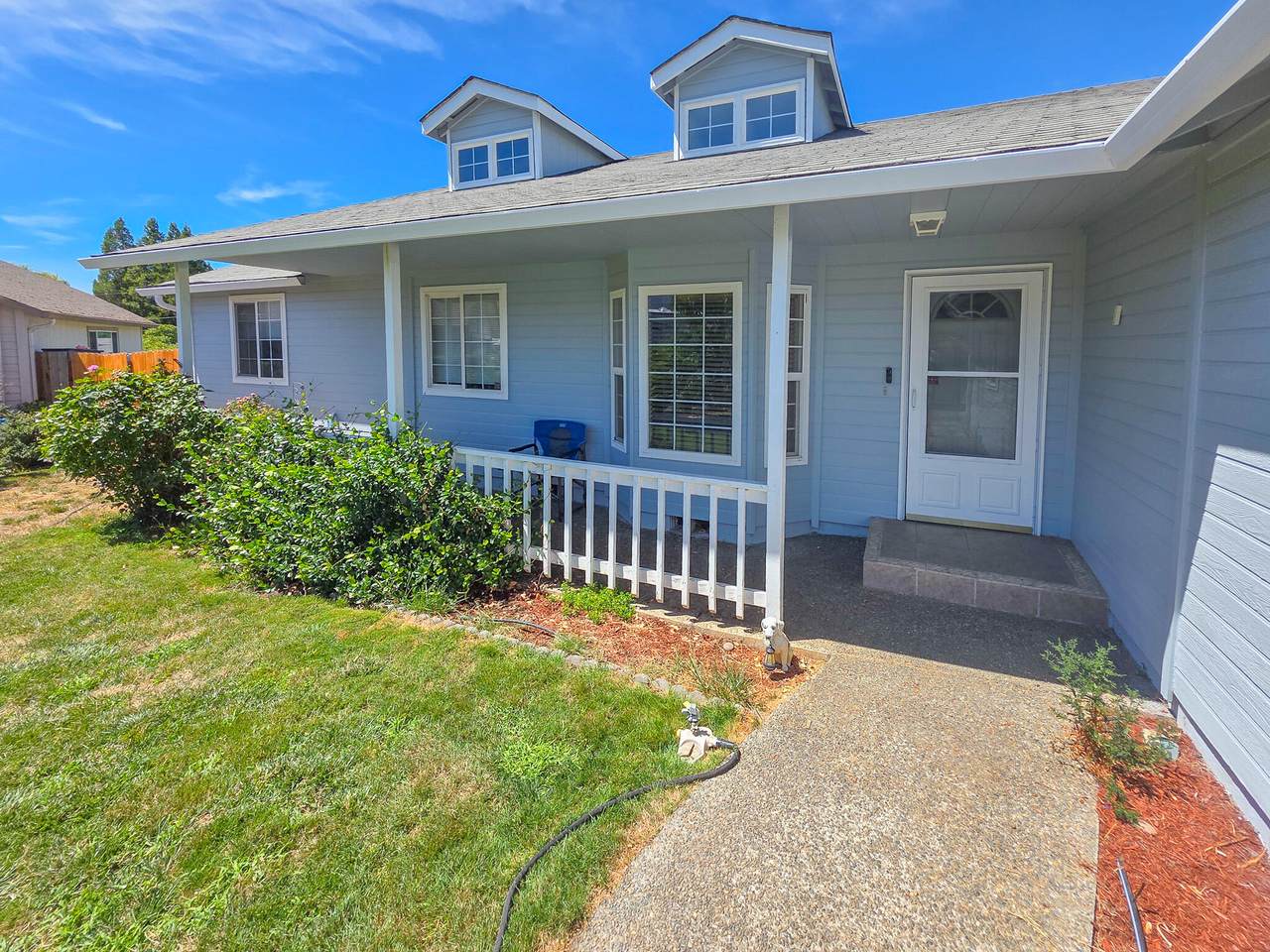 1453 Silver Maple Way - Photo 1