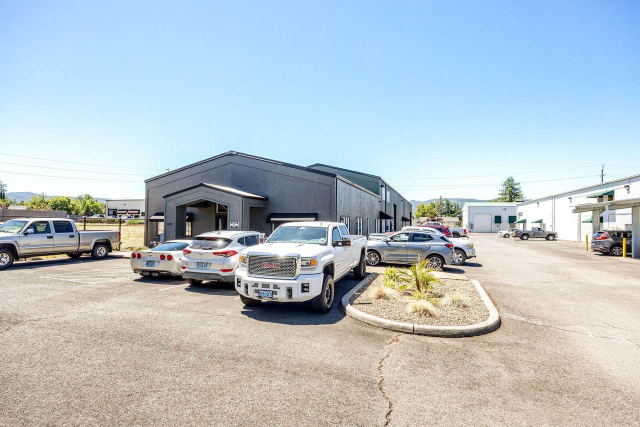 1209 Stowe Avenue - Photo 1