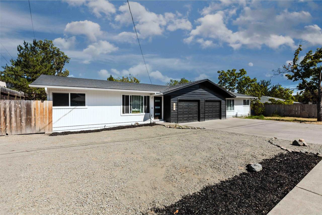 53 Eastern Avenue - Photo 1