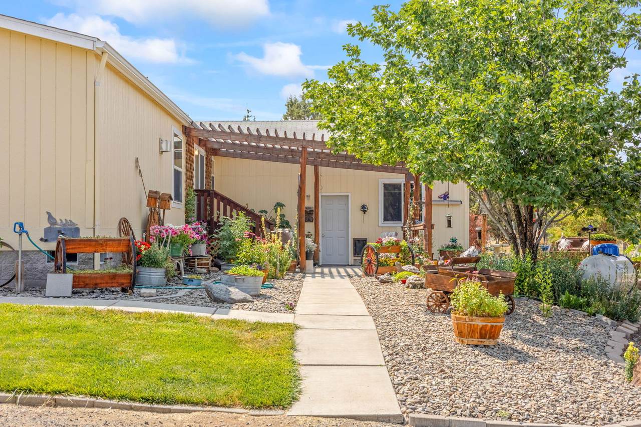 13439 Cayuse Road - Photo 1