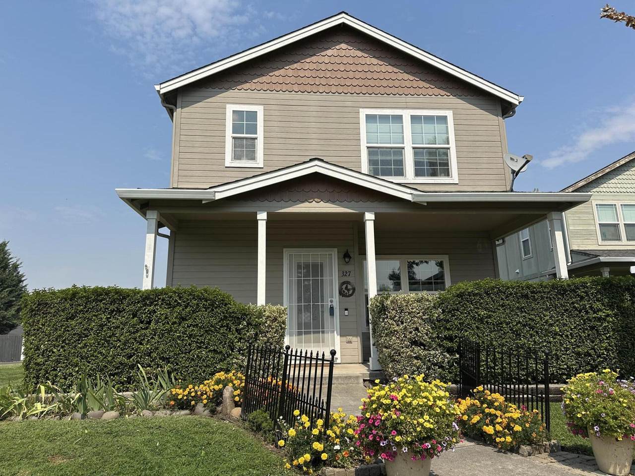 327 Brookhaven Drive - Photo 1