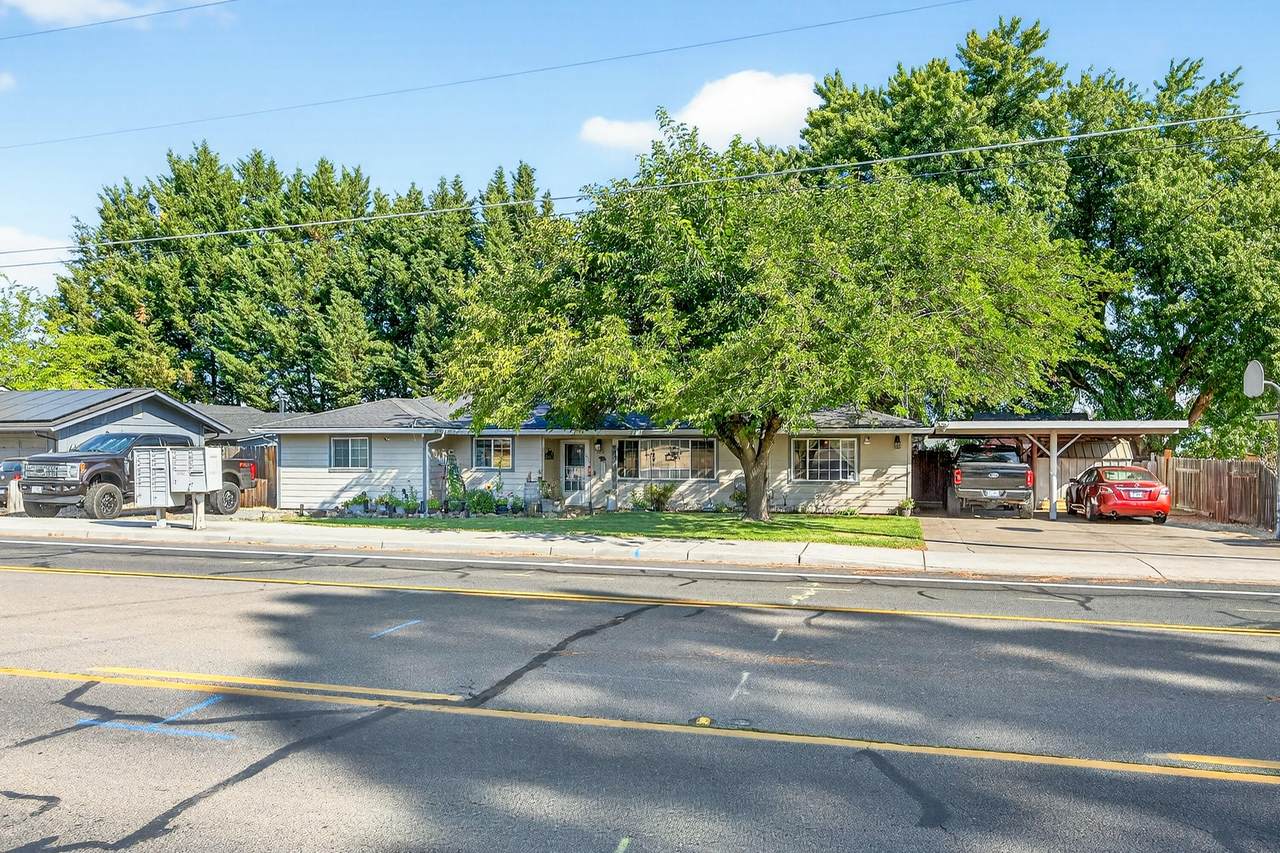 1010 Garfield Street - Photo 1