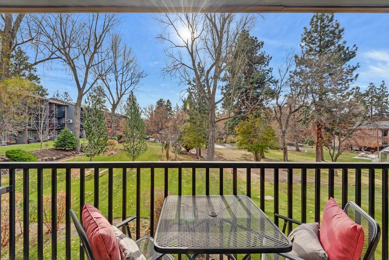 1565 Wall Street - Photo 1