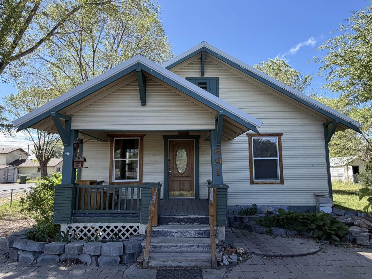 691 Madison Street - Photo 1