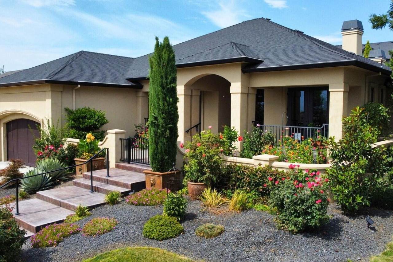 3861 Calle Vista Drive - Photo 1