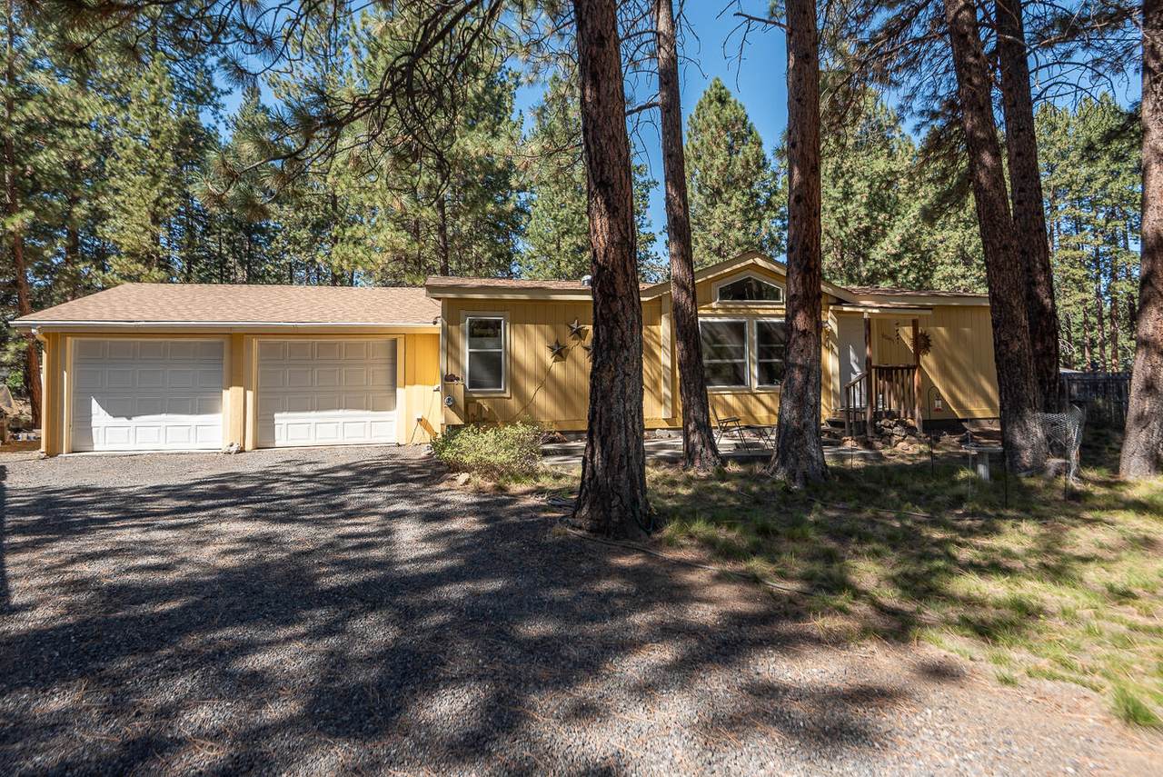 60451 Umatilla Circle - Photo 1