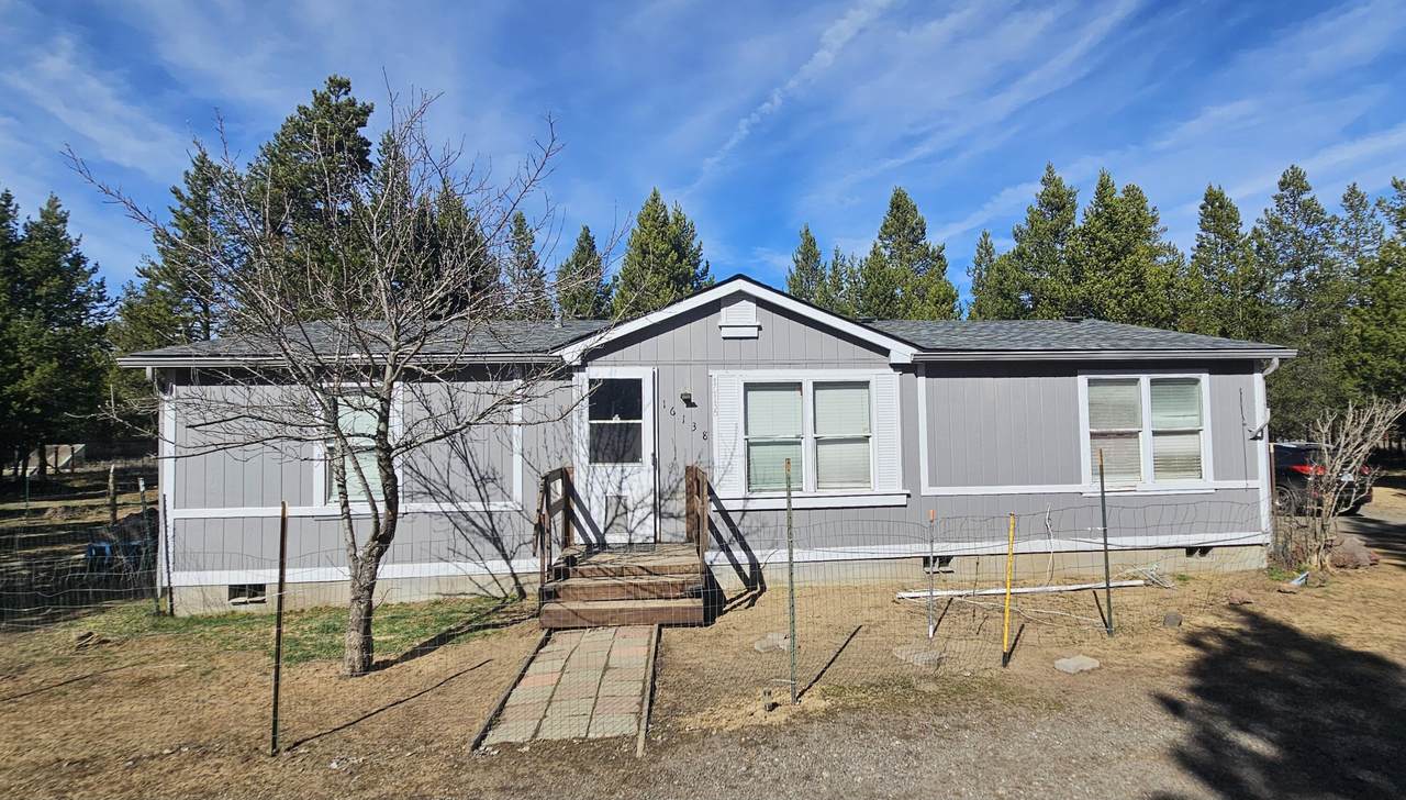 16138 Amber Lane - Photo 1
