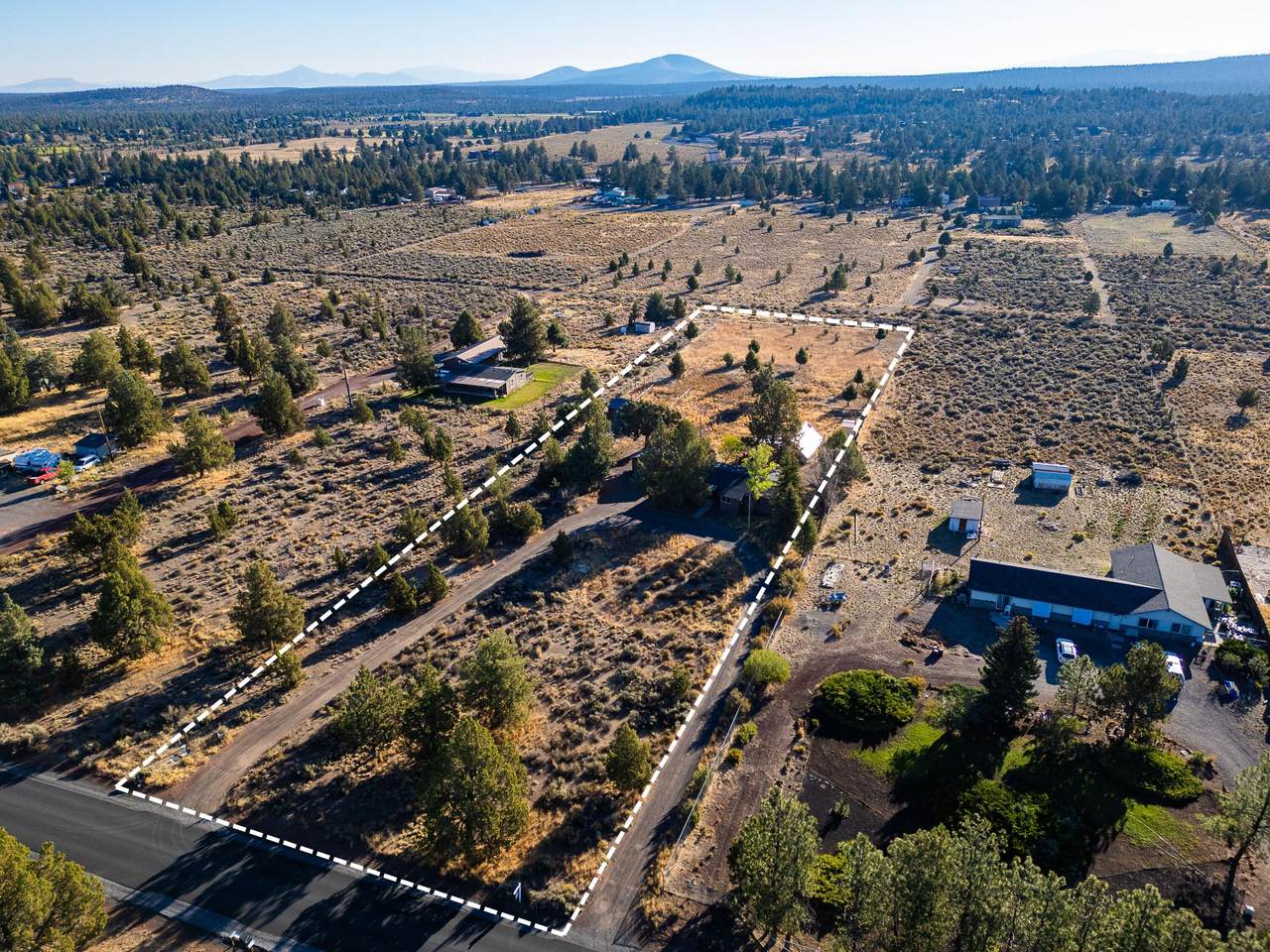 66880 Central Street - Photo 1