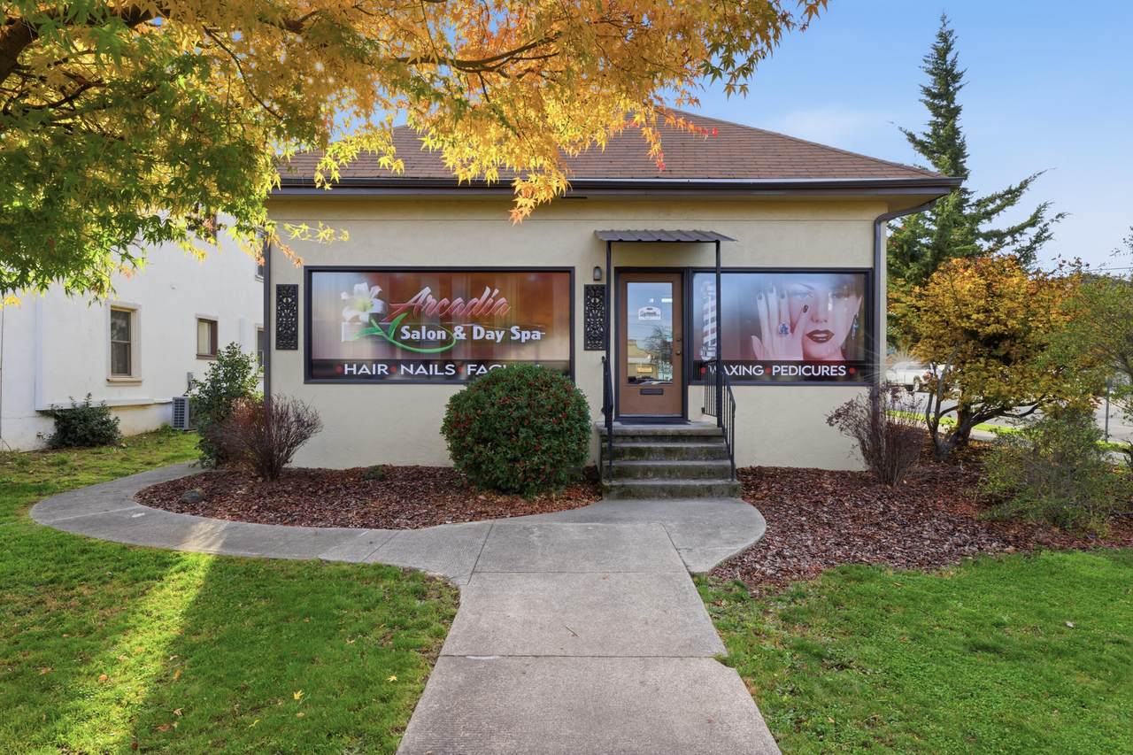 147 Holly Street - Photo 1