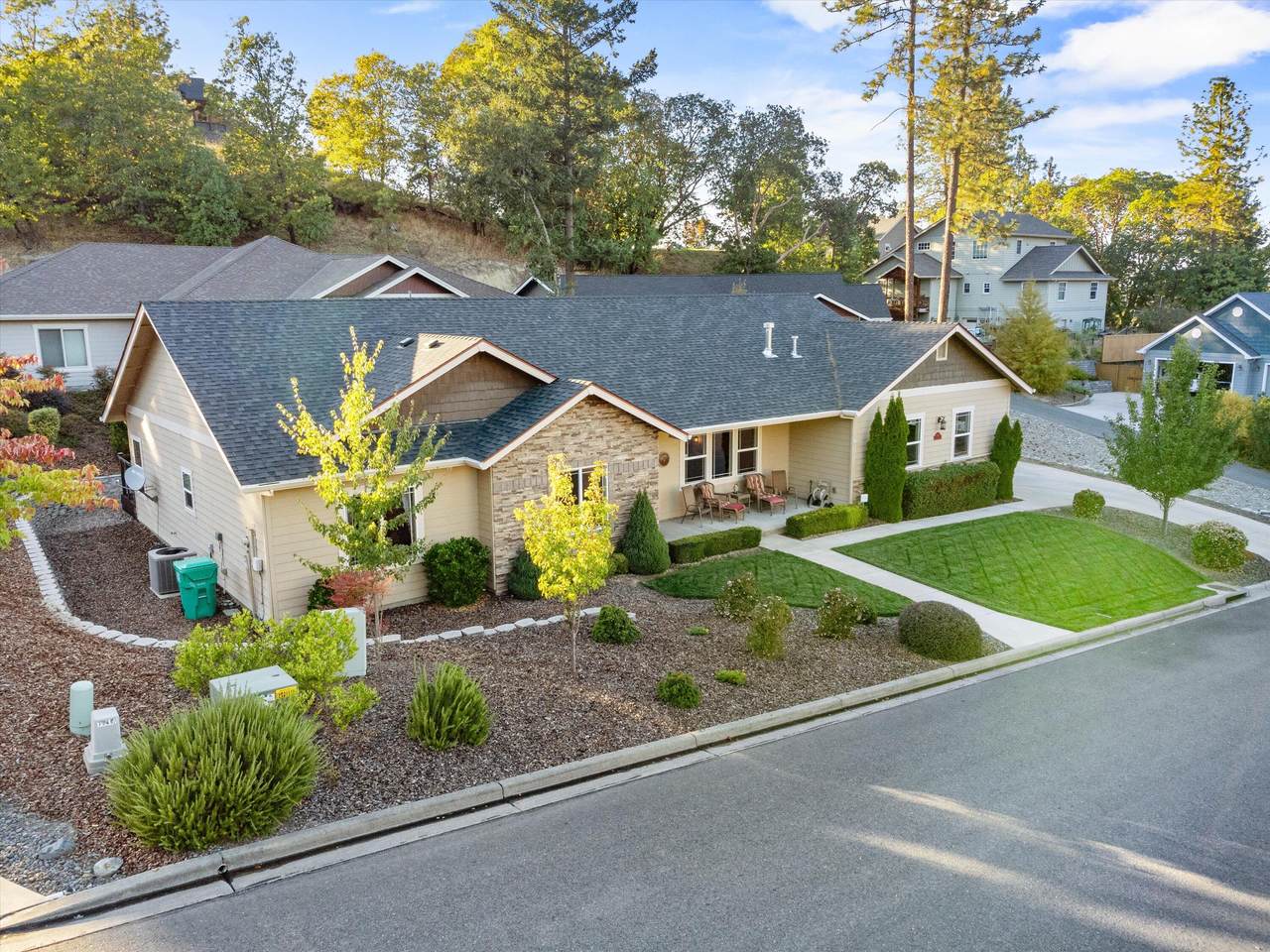 1582 Rosemary Lane - Photo 1