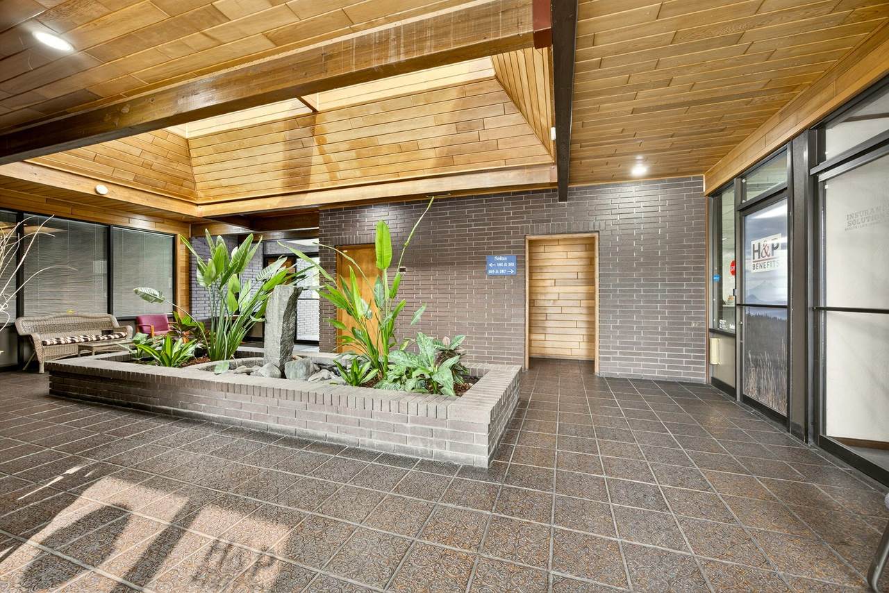 700 Main Street - Photo 1