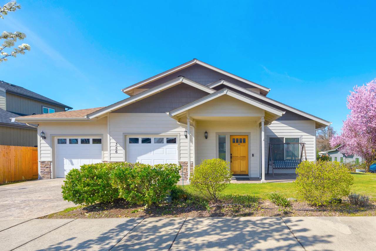 356 Bayou Place - Photo 1