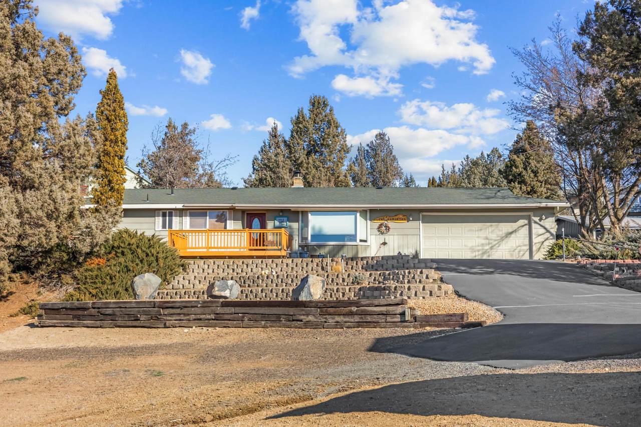 1642 Hilltop Lane - Photo 1