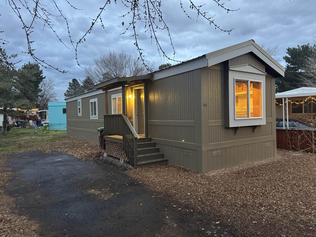 205 Lynn Boulevard - Photo 1