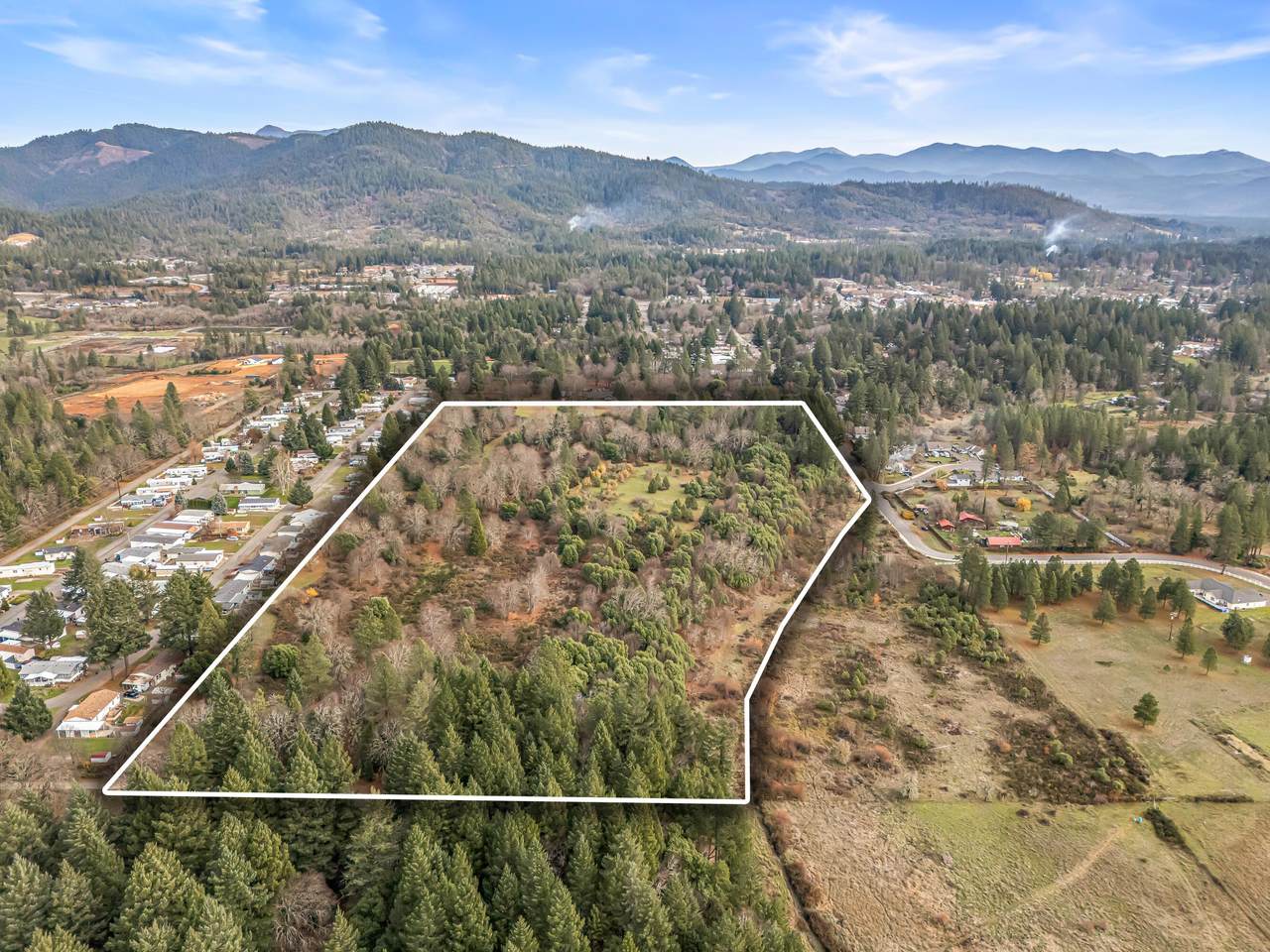 580 River Street - Photo 1