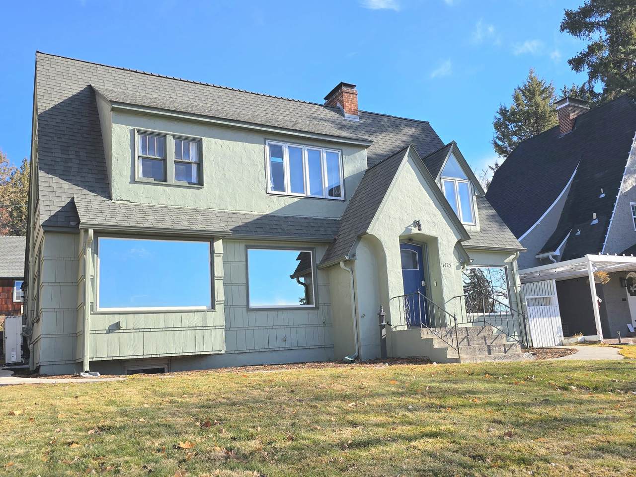 1425 Pacific Terrace - Photo 1