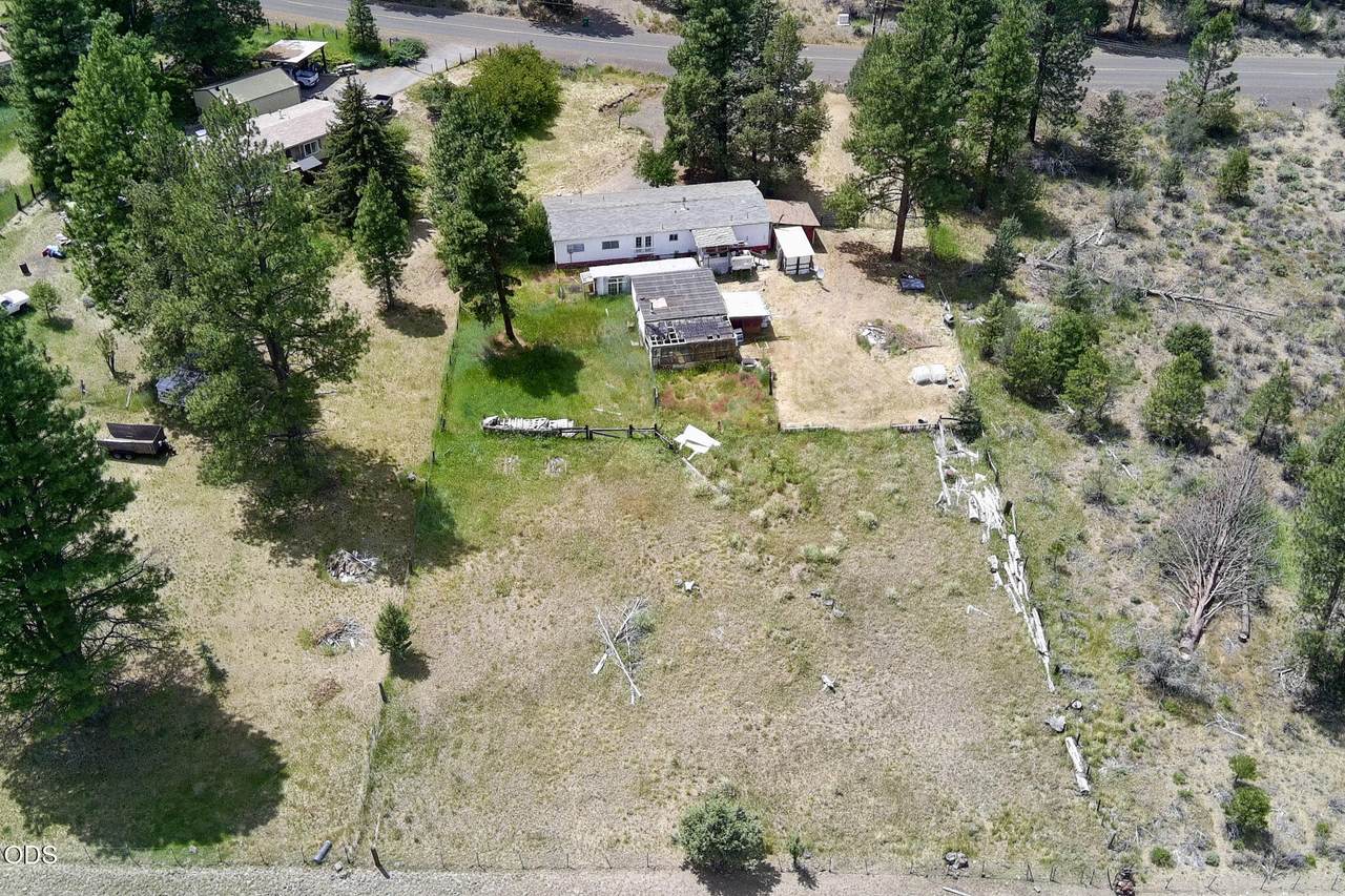 21657 Pinecrest Drive - Photo 1