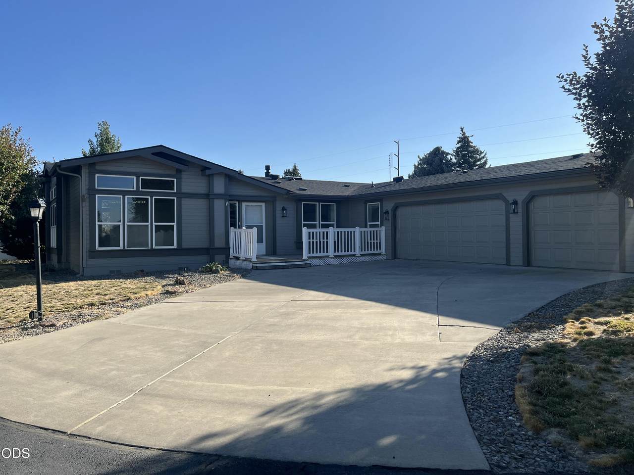 1865 6th Street - Photo 1
