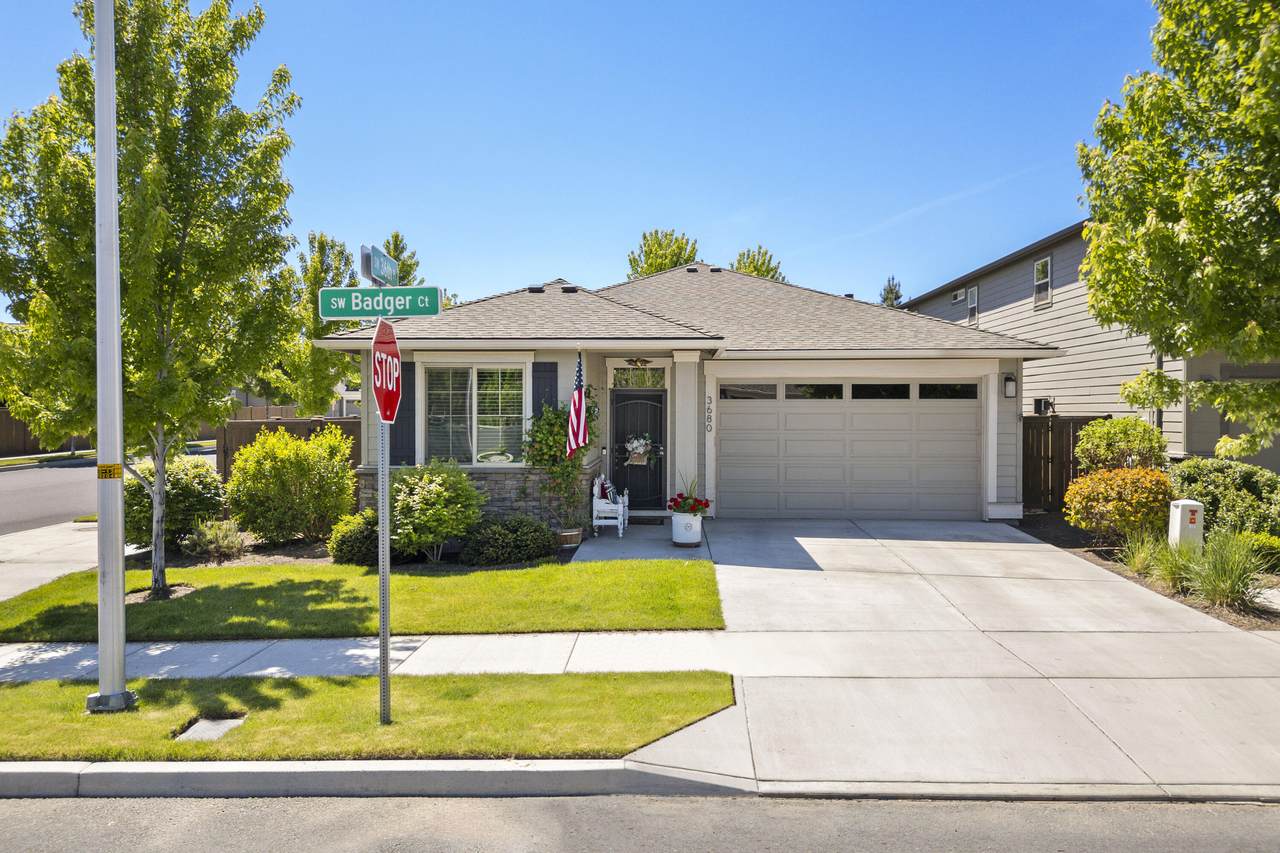 3680 Badger Court - Photo 1