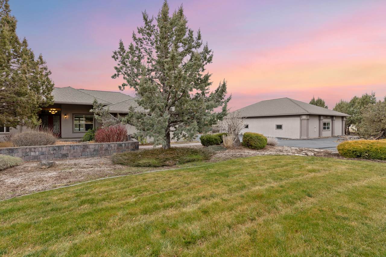 2158 Blue Skies Lane - Photo 1