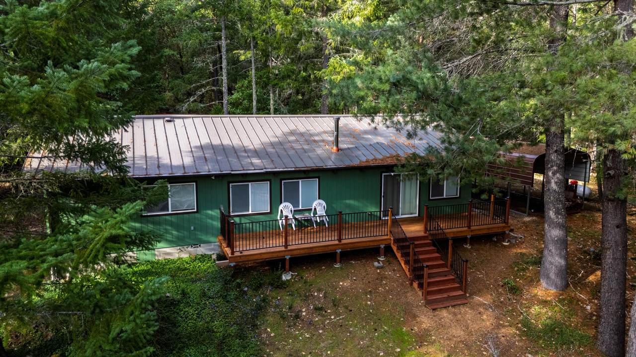5395 Deer Creek Road - Photo 1