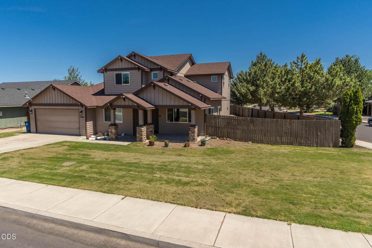 2146 22nd Street - Photo 1