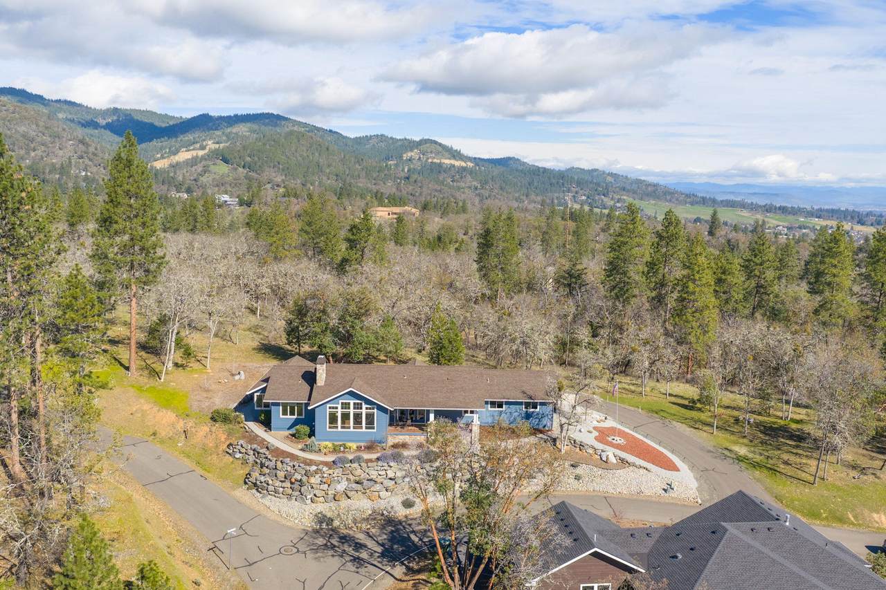 814 Steeple View - Photo 1