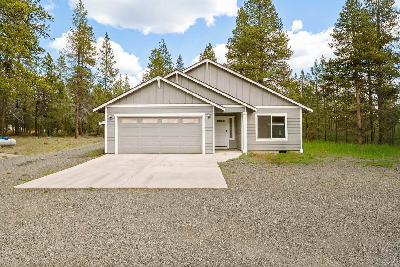 16020 Alpine Drive - Photo 1