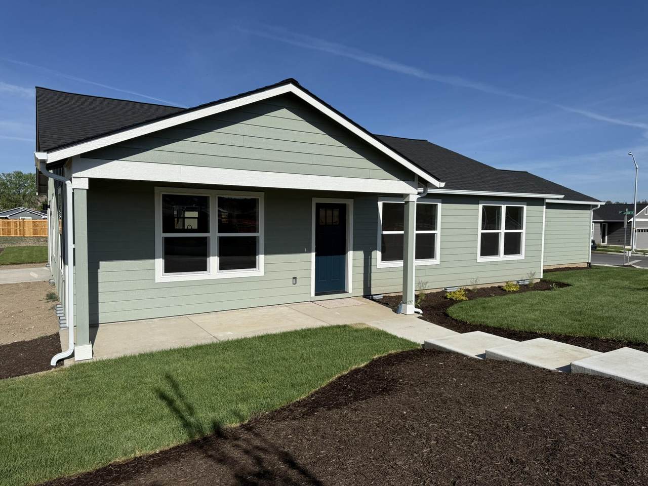639 Arnold Street - Photo 1
