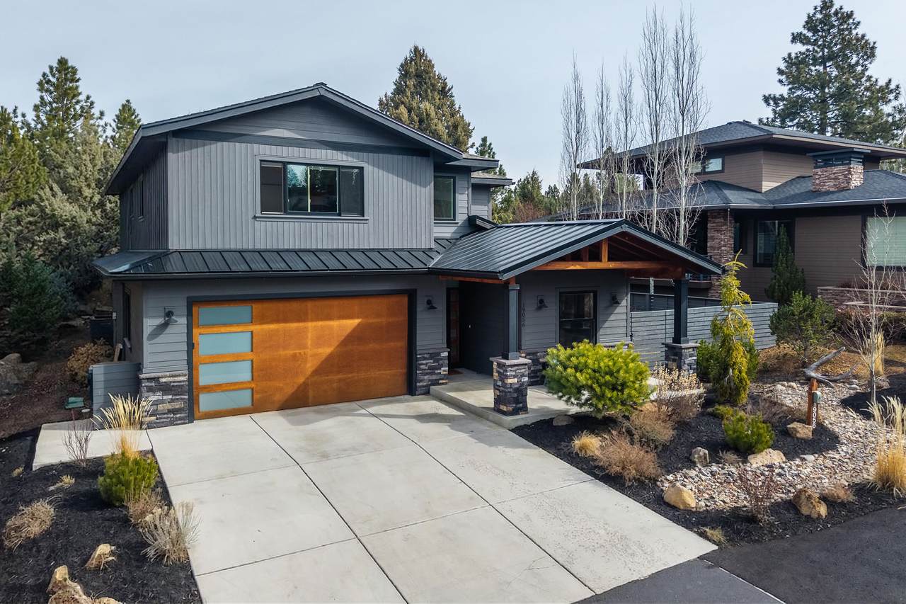 19056 Mount Shasta Drive - Photo 1