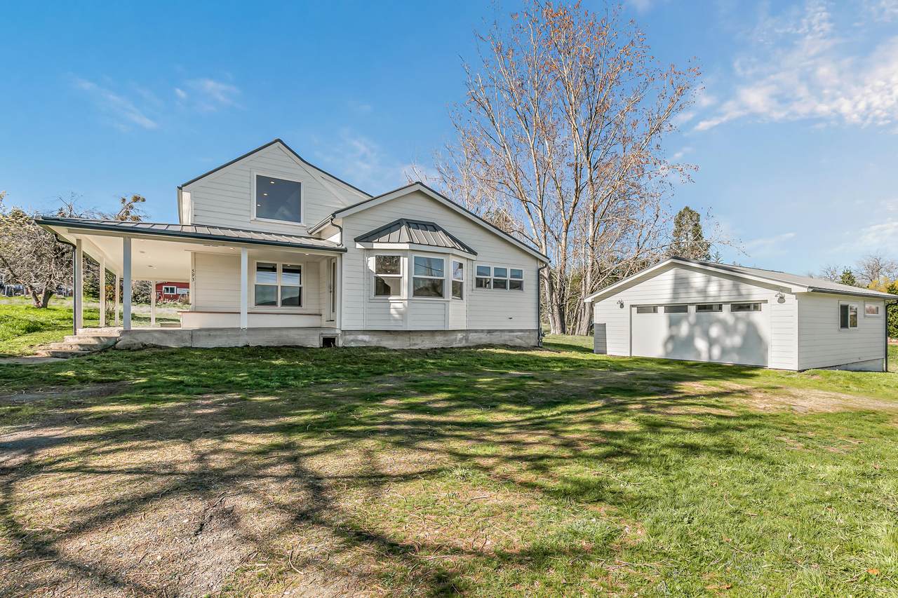 593 Crowson Road - Photo 1