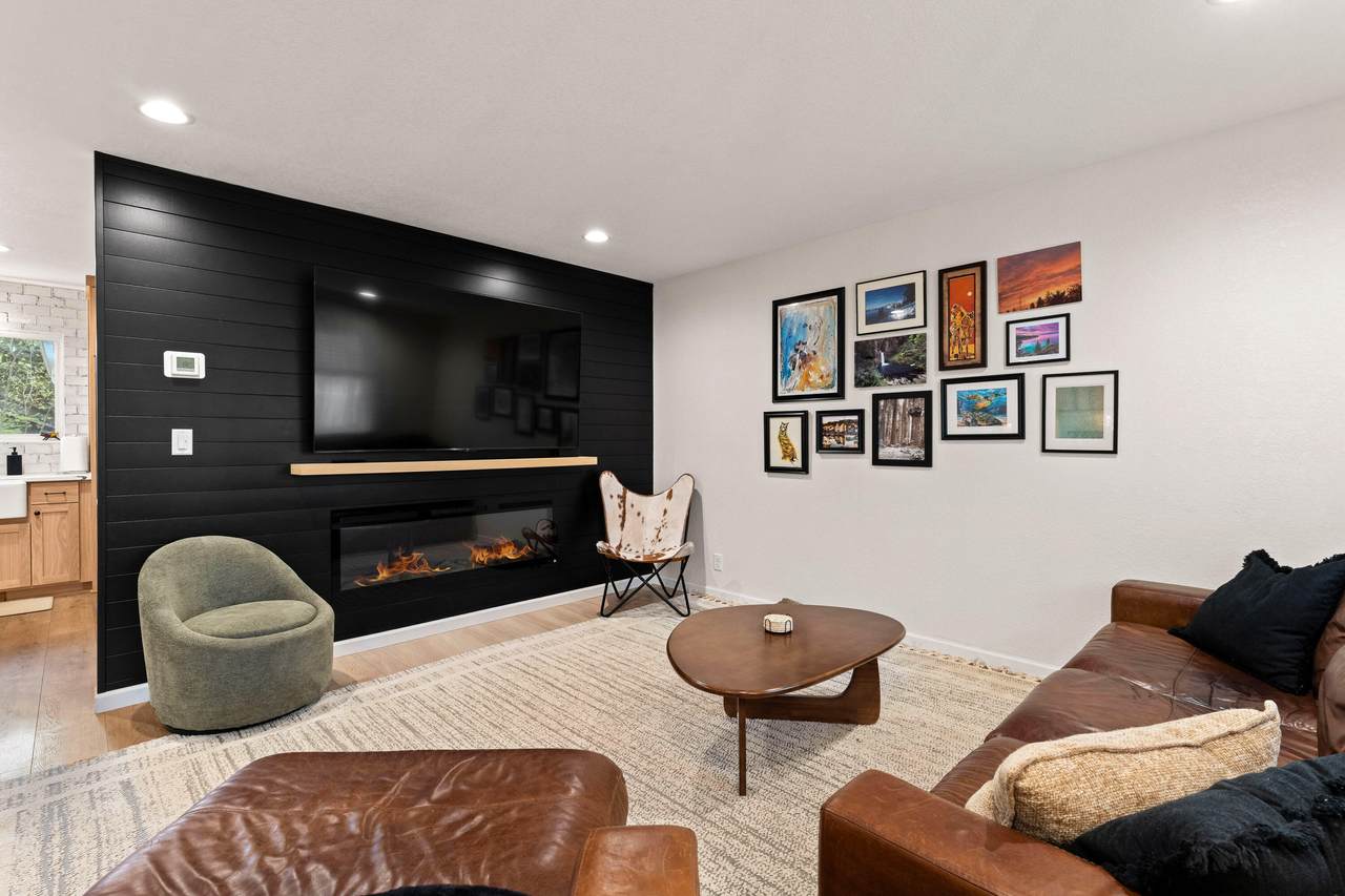 https://bt-photos.global.ssl.fastly.net/coar/1280_boomver_2_220218226-2.jpg