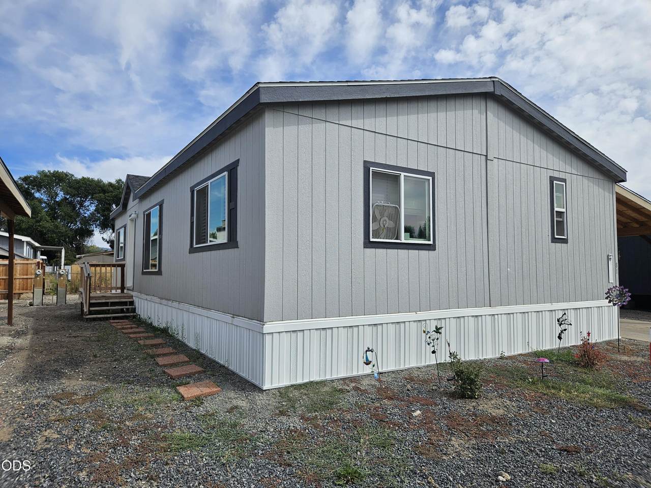 4647 Winter Avenue - Photo 1