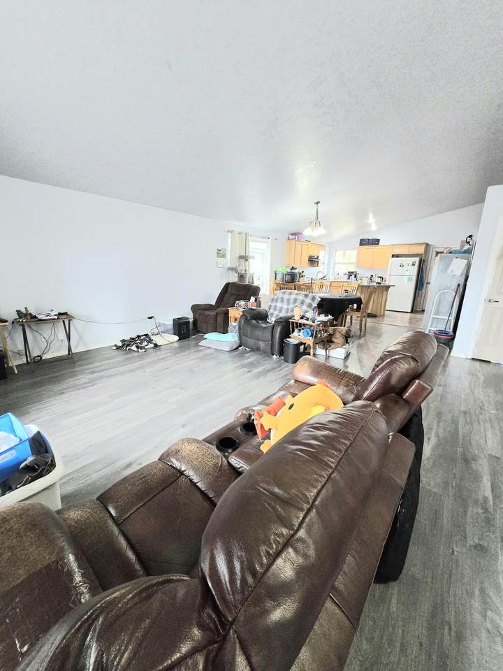 https://bt-photos.global.ssl.fastly.net/coar/1280_boomver_2_220219975-2.jpg