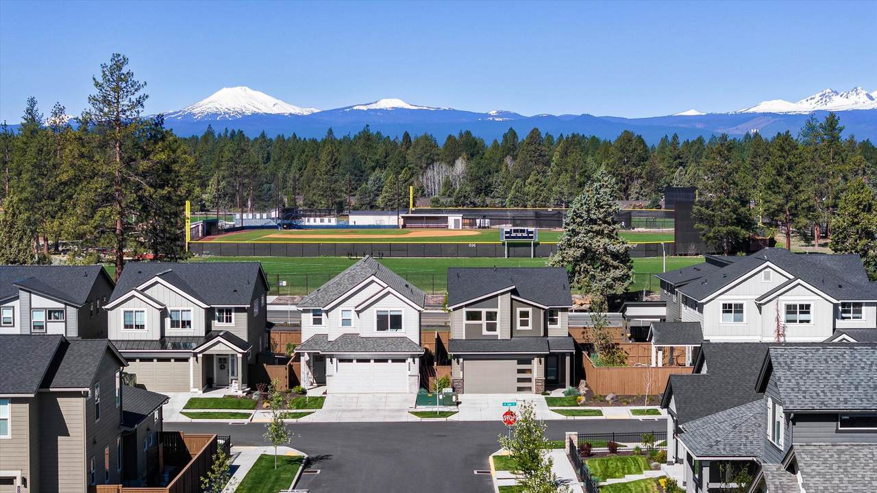 60903 Epic Place - Photo 1