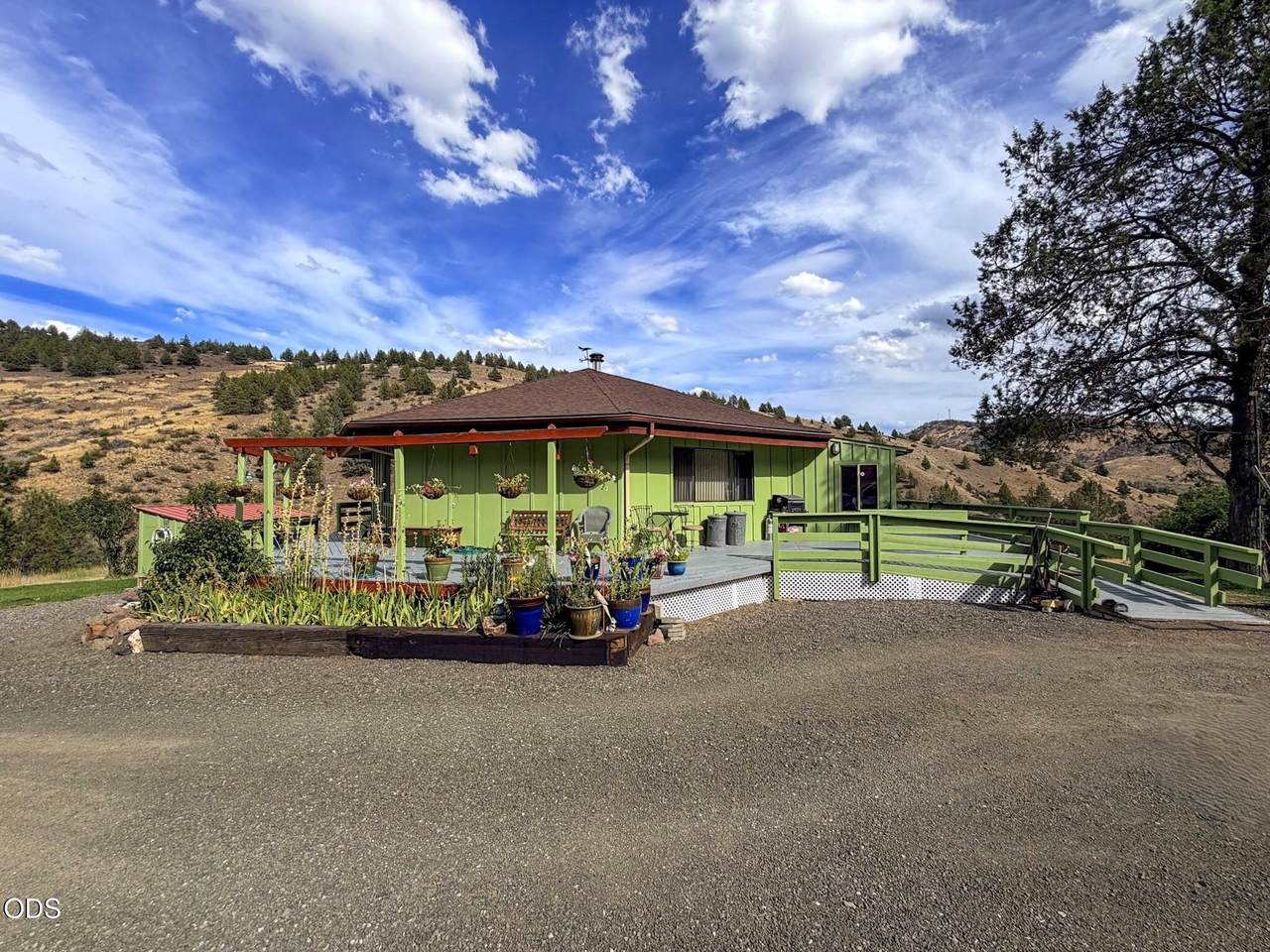 20480 Hwy 395 N - Photo 1