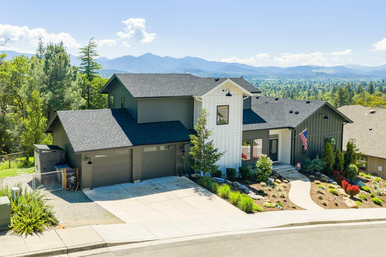 1575 Noble Heights - Photo 1