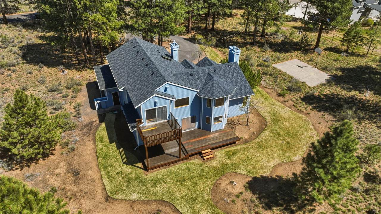 60309 Tall Pine Avenue - Photo 1