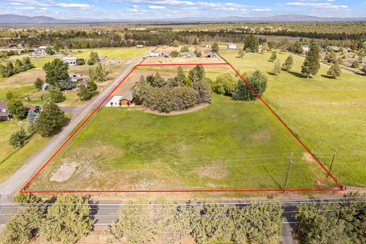 62636 Erickson Road - Photo 1
