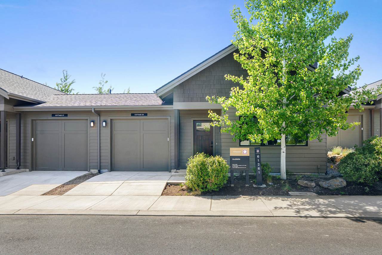 61261 Tetherow Drive - Photo 1