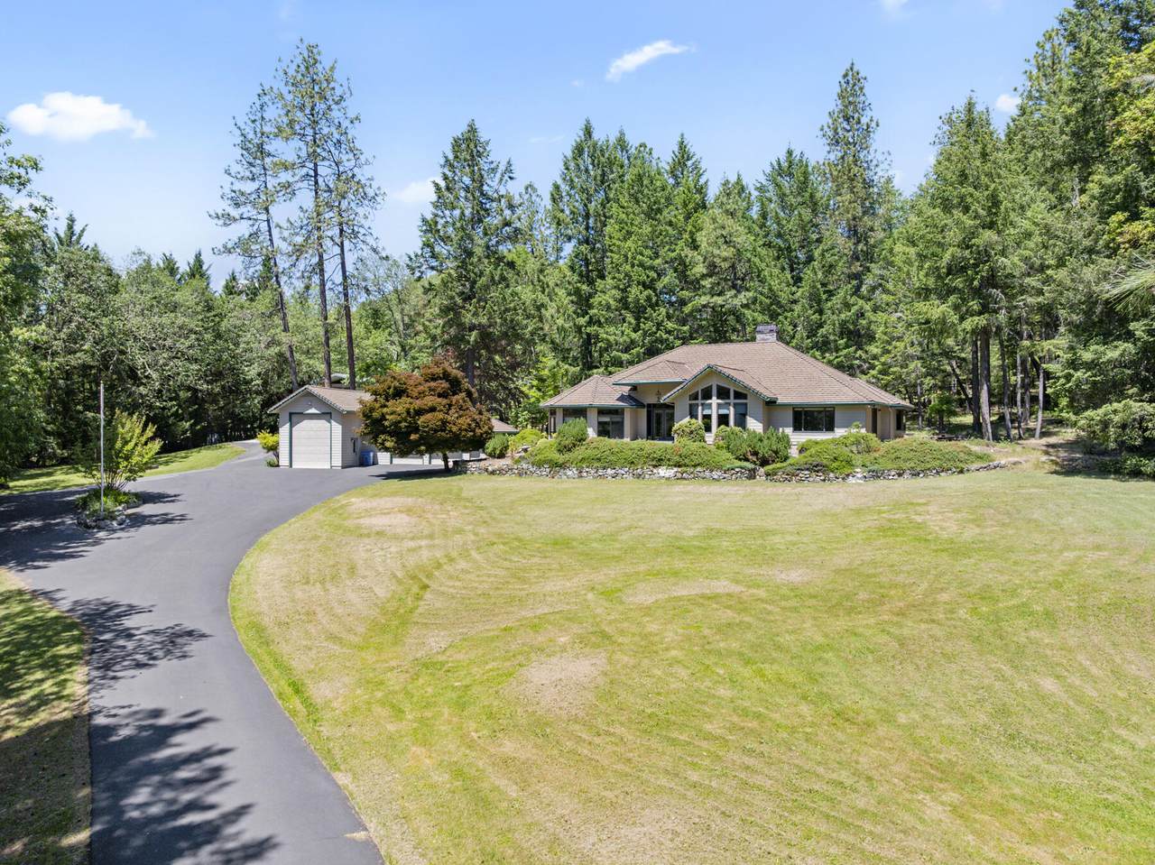 1562 Sleepy Hollow Loop - Photo 1