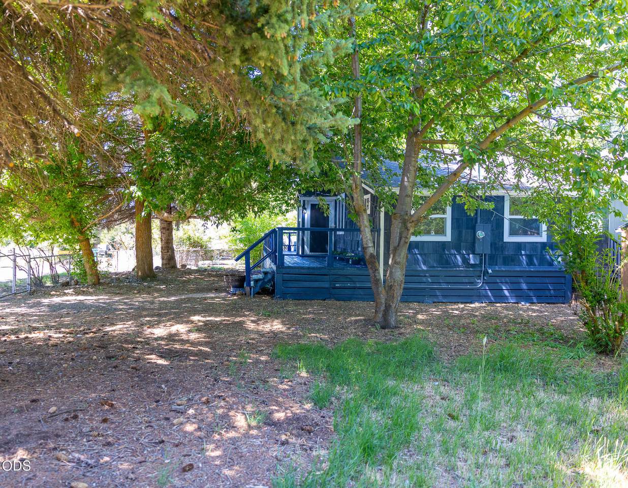 2815 California Avenue - Photo 1
