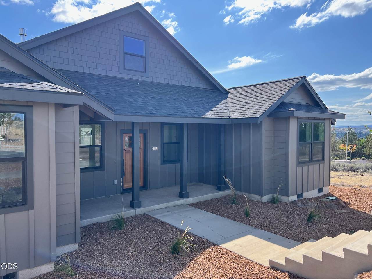 1057 Clover Lane - Photo 1