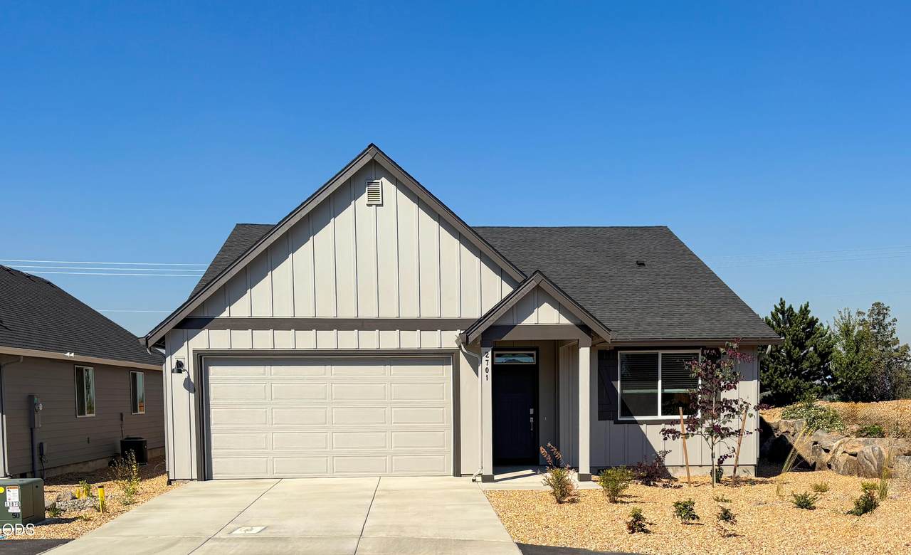 2701 26th Loop North - Photo 1