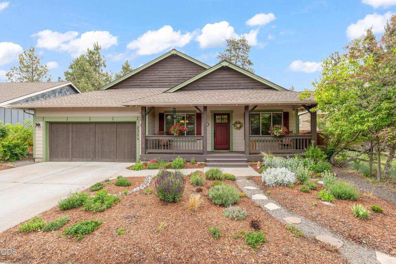 2354 Summerhill Drive - Photo 1