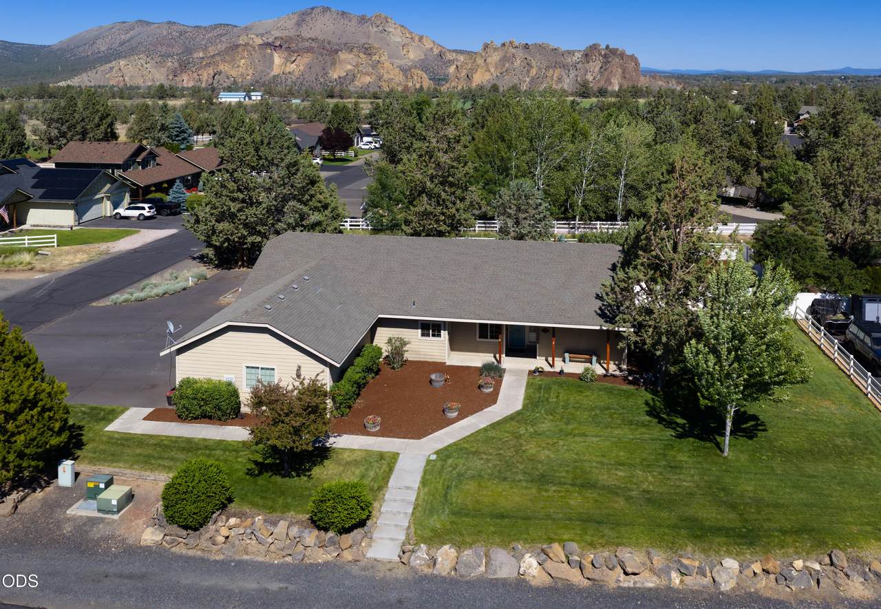 502 Foss Drive - Photo 1