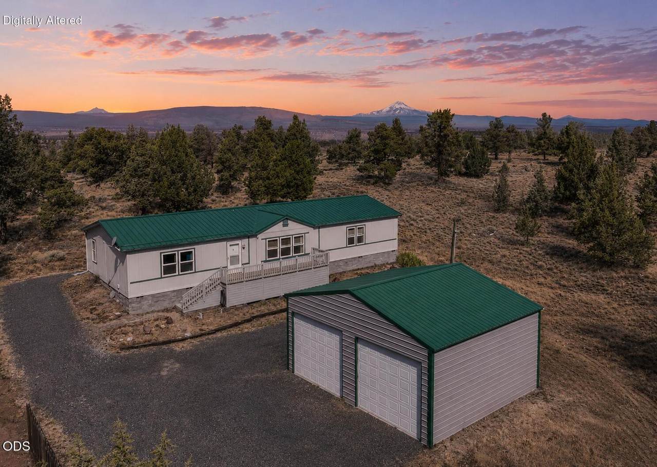 8628 Crater Loop Road - Photo 1